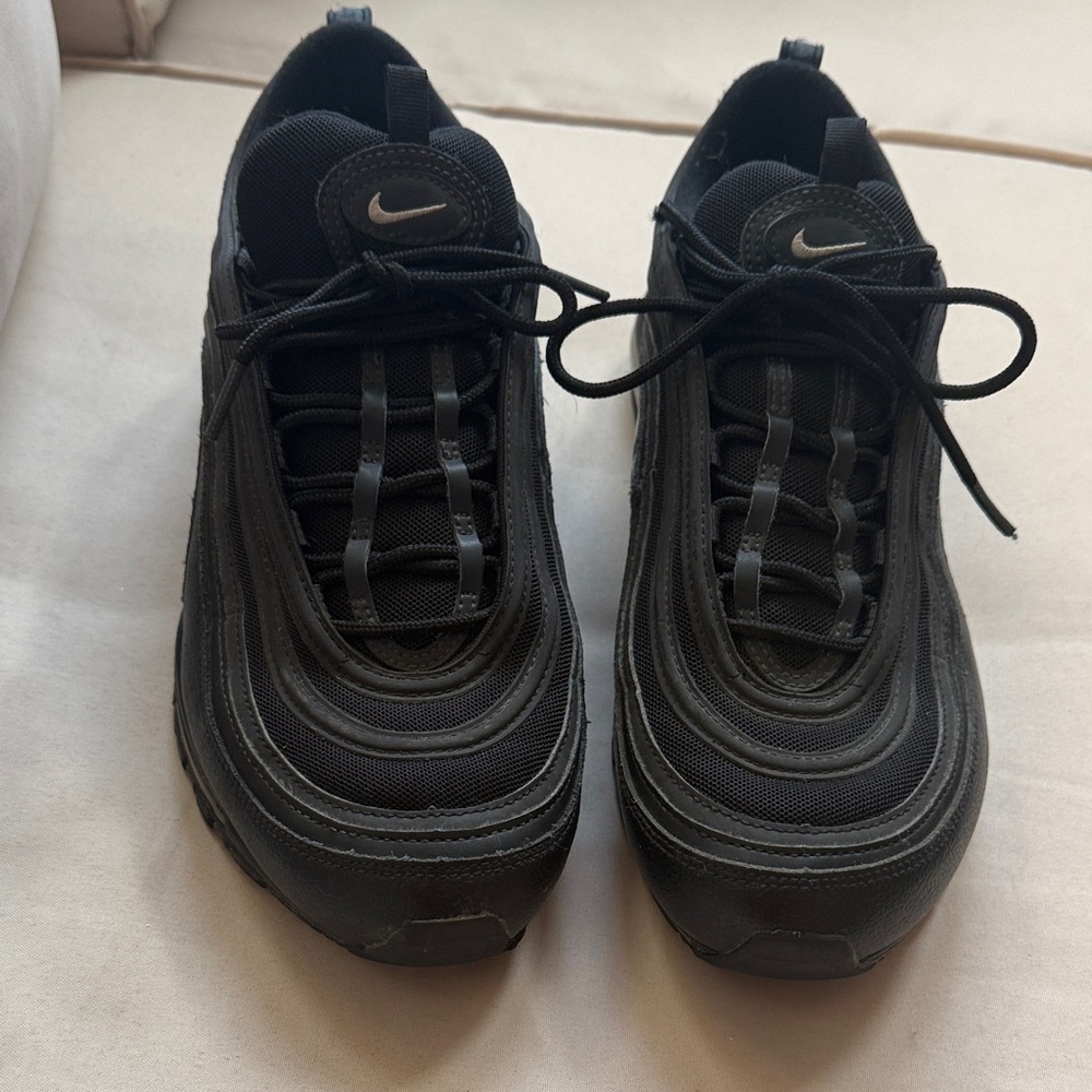 Nike Triple Black Air Max Sneakers